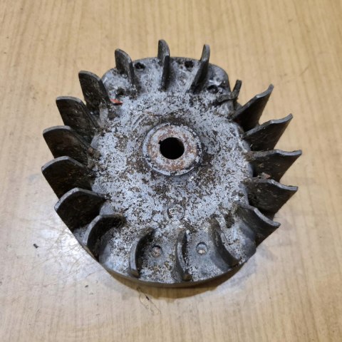 SACHS DOLMAR LT 250 MAGNETO KOŁO MAGNESOWE SACHS DOLMAR LT 250 MAGNETO KOŁO MAGNESOWE