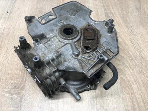 TORO 489 OHV KARTER OBUDOWA SILNIKA KORPUS TORO 489 OHV KARTER OBUDOWA SILNIKA KORPUS