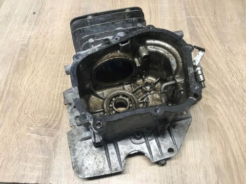 TORO 489 OHV KARTER OBUDOWA SILNIKA KORPUS TORO 489 OHV KARTER OBUDOWA SILNIKA KORPUS