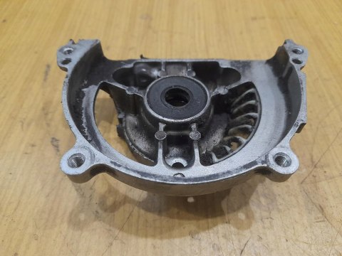 MARUYAMA BE 230 KARTER OBUDOWA SILNIKA KORPUS MARUYAMA BE 230 KARTER OBUDOWA SILNIKA KORPUS