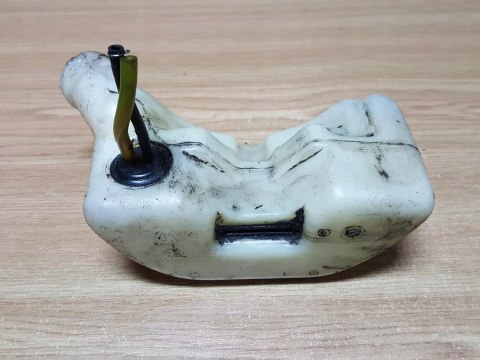 MARUYAMA HT230DR ZBIORNIK PALIWA BAK MARUYAMA HT230DR ZBIORNIK PALIWA BAK