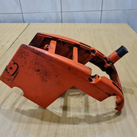 SACHS DOLMAR 108 OSŁONA OBUDOWA POKRYWA KORPUS SACHS DOLMAR 108 OSŁONA OBUDOWA POKRYWA KORPUS