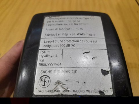SACHS DOLMAR 110 OSŁONA OBUDOWA POKRYWA KORPUS SACHS DOLMAR 110 OSŁONA OBUDOWA POKRYWA KORPUS