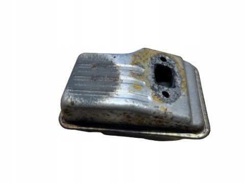 MAKITA EM2600U TŁUMIK WYDECH MAKITA EM2600U TŁUMIK WYDECH