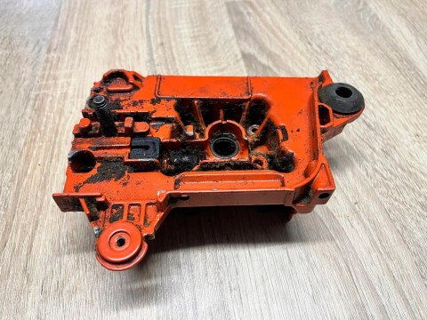 SACHS DOLMAR 100 KARTER OBUDOWA SILNIKA KORPUS SACHS DOLMAR 100 KARTER OBUDOWA SILNIKA KORPUS