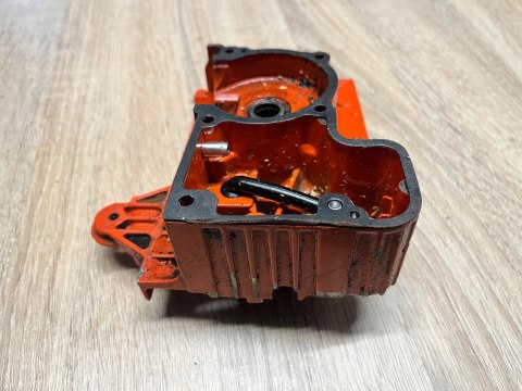 SACHS DOLMAR 100 KARTER OBUDOWA SILNIKA KORPUS SACHS DOLMAR 100 KARTER OBUDOWA SILNIKA KORPUS
