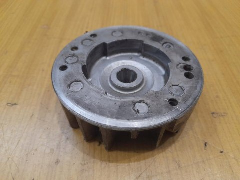 SACHS DOLMAR 102 MAGNETO KOŁO MAGNESOWE SACHS DOLMAR 102 MAGNETO KOŁO MAGNESOWE