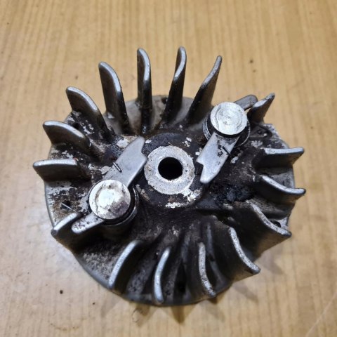 SACHS DOLMAR 108 MAGNETO KOŁO MAGNESOWE SACHS DOLMAR 108 MAGNETO KOŁO MAGNESOWE