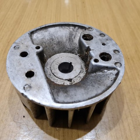 SACHS DOLMAR 108 MAGNETO KOŁO MAGNESOWE SACHS DOLMAR 108 MAGNETO KOŁO MAGNESOWE