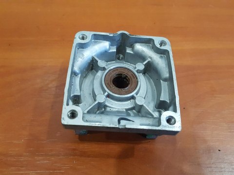 MAKITA EM2600U KARTER OBUDOWA SILNIKA BLOK KORPUS MAKITA EM2600U KARTER OBUDOWA SILNIKA BLOK KORPUS