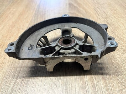 MAKITA EM2600U KARTER OBUDOWA SILNIKA BLOK KORPUS MAKITA EM2600U KARTER OBUDOWA SILNIKA BLOK KORPUS