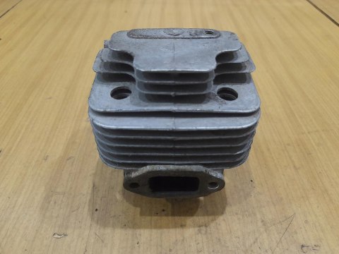 MAGNUM BC 415B-1 CYLINDER TŁOK ORYGINAŁ KOMPLET MAGNUM BC 415B-1 CYLINDER TŁOK ORYGINAŁ KOMPLET