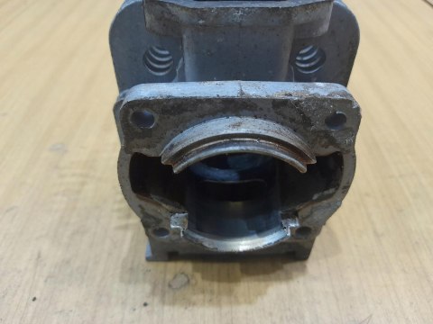 MAGNUM BC 415B-1 CYLINDER TŁOK ORYGINAŁ KOMPLET MAGNUM BC 415B-1 CYLINDER TŁOK ORYGINAŁ KOMPLET