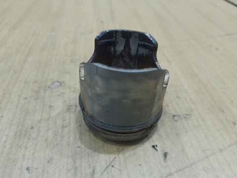 MAGNUM BC 415B-1 CYLINDER TŁOK ORYGINAŁ KOMPLET MAGNUM BC 415B-1 CYLINDER TŁOK ORYGINAŁ KOMPLET