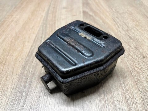 RYOBI RSB 3100 TŁUMIK WYDECH RYOBI RSB 3100 TŁUMIK WYDECH
