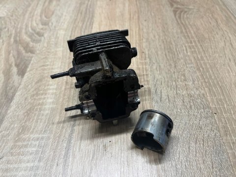 SABRE 35 MISKA MISECZKA KORBOWA KARTER OBUDOWA SABRE 35 MISKA MISECZKA KORBOWA KARTER OBUDOWA