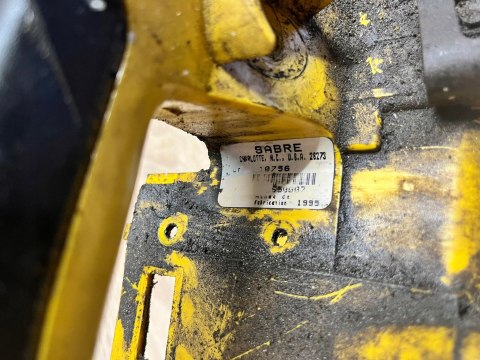 SABRE 35 RĄCZKA GAZU RĘKOJEŚĆ OBUDOWA UCHWYT SABRE 35 RĄCZKA GAZU RĘKOJEŚĆ OBUDOWA UCHWYT