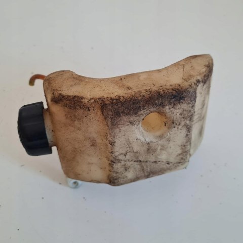 RYOBI RLT26CDY ZBIORNIK PALIWA BAK RYOBI RLT26CDY ZBIORNIK PALIWA BAK