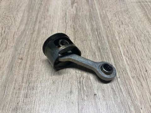 RYOBI RLT30CESA CYLINDER TŁOK KOMPLET RYOBI RLT30CESA CYLINDER TŁOK KOMPLET