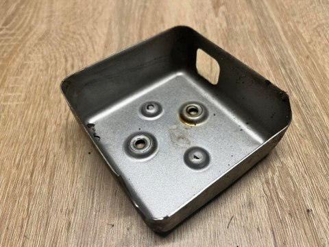 RYOBI RLT30CESA OSŁONA OBUDOWA POKRYWA RYOBI RLT30CESA OSŁONA OBUDOWA POKRYWA