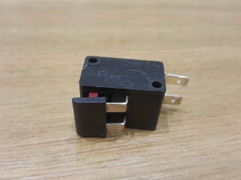 TITAN TTB355CHN WŁĄCZNIK PRZYCISK TITAN TTB355CHN WŁĄCZNIK PRZYCISK
