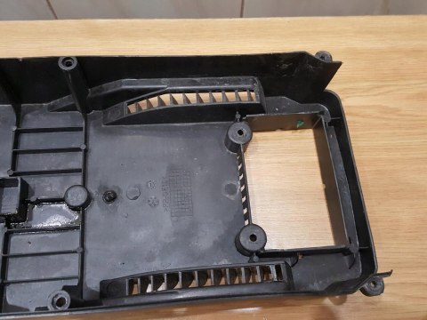 TITAN TTB683SHR OSŁONA OBUDOWA POKRYWA KORPUS TITAN TTB683SHR OSŁONA OBUDOWA POKRYWA KORPUS