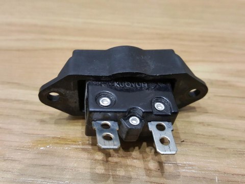 TITAN TTB683SHR WŁĄCZNIK PRZEŁĄCZNIK PRZYCISK TITAN TTB683SHR WŁĄCZNIK PRZEŁĄCZNIK PRZYCISK
