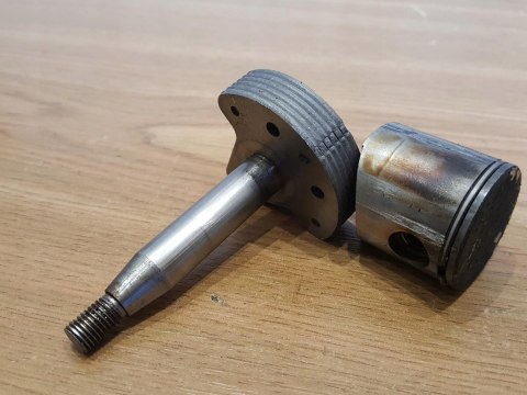 RYOBI RCT2800E WAŁ KORBOWY KORBOWÓD TŁOK KPL RYOBI RCT2800E WAŁ KORBOWY KORBOWÓD TŁOK KPL