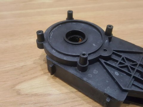 RYOBI RHT4245 NOŻYCE OBUDOWA PRZEKŁADNI POKRYWA RYOBI RHT4245 NOŻYCE OBUDOWA PRZEKŁADNI POKRYWA