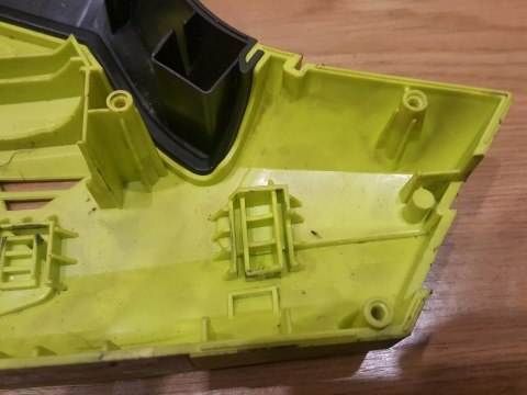 RYOBI RHT6060RS NOŻYCE OBUDOWA OSŁONA KORPUS RYOBI RHT6060RS NOŻYCE OBUDOWA OSŁONA KORPUS