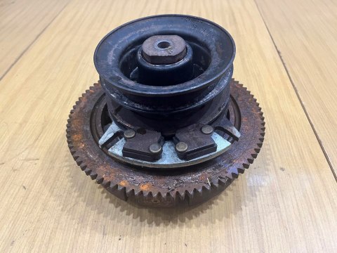 GGP NJ 98 S 12,5HP SPRZĘGŁO ELEKTROMAGNETYCZNE GGP NJ 98 S 12,5HP SPRZĘGŁO ELEKTROMAGNETYCZNE