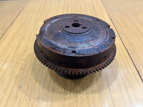 GGP NJ 98 S 12,5HP SPRZĘGŁO ELEKTROMAGNETYCZNE GGP NJ 98 S 12,5HP SPRZĘGŁO ELEKTROMAGNETYCZNE