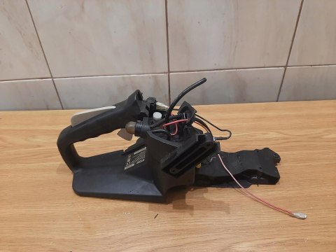 RYOBI RCS3835T RĄCZKA GAZU RĘKOJEŚĆ UCHWYT OBUDOWA RYOBI RCS3835T RĄCZKA GAZU RĘKOJEŚĆ UCHWYT OBUDOWA