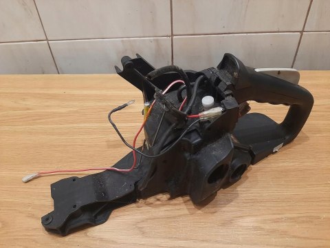RYOBI RCS3835T RĄCZKA GAZU RĘKOJEŚĆ UCHWYT OBUDOWA RYOBI RCS3835T RĄCZKA GAZU RĘKOJEŚĆ UCHWYT OBUDOWA