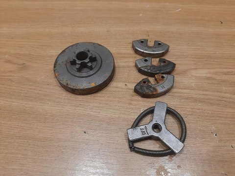 RYOBI RCS3835T SPRZĘGŁO DZWON KOSZ BĘBEN KPL RYOBI RCS3835T SPRZĘGŁO DZWON KOSZ BĘBEN KPL