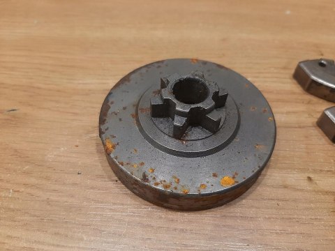 RYOBI RCS3835T SPRZĘGŁO DZWON KOSZ BĘBEN KPL RYOBI RCS3835T SPRZĘGŁO DZWON KOSZ BĘBEN KPL