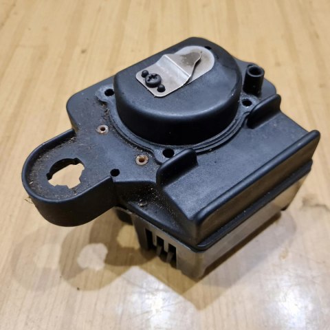 RYOBI RCT2800E OSŁONA OBUDOWA KORPUS RYOBI RCT2800E OSŁONA OBUDOWA KORPUS