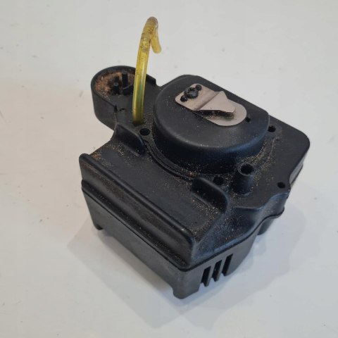 RYOBI RCT2800E OSŁONA OBUDOWA KORPUS RYOBI RCT2800E OSŁONA OBUDOWA KORPUS