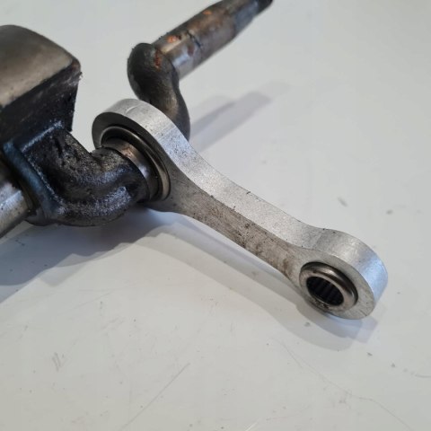 TECUMSEH TC 300 WAŁ KORBOWY KORBOWÓD KPL TECUMSEH TC 300 WAŁ KORBOWY KORBOWÓD KPL