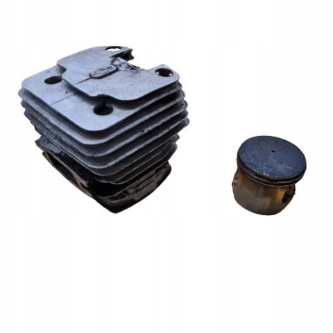 LIDER CS 4600 E CYLINDER TŁOK ORYGINAŁ KOMPLET LIDER CS 4600 E CYLINDER TŁOK ORYGINAŁ KOMPLET