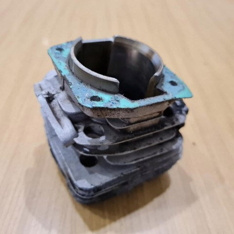 LIDER CS 4600 E CYLINDER TŁOK ORYGINAŁ KOMPLET LIDER CS 4600 E CYLINDER TŁOK ORYGINAŁ KOMPLET