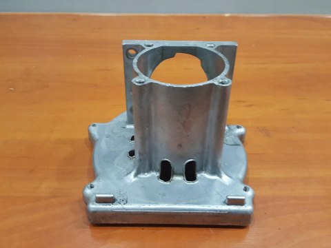 MACALLISTER M4MTP25 KARTER OBUDOWA SILNIKA BLOK MACALLISTER M4MTP25 KARTER OBUDOWA SILNIKA BLOK