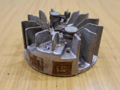 RYOBI RCBA 3100E MAGNETO KOŁO MAGNESOWE RYOBI RCBA 3100E MAGNETO KOŁO MAGNESOWE