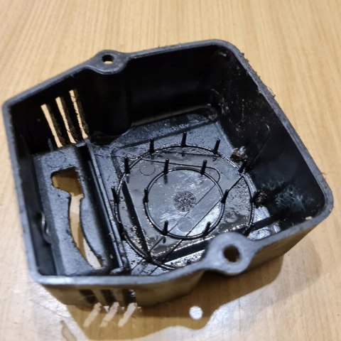 RYOBI RCBA 3100E OSŁONA OBUDOWA POKRYWA KORPUS RYOBI RCBA 3100E OSŁONA OBUDOWA POKRYWA KORPUS