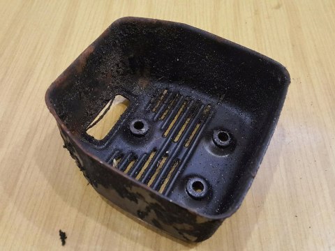 RYOBI RCBA 3100E OSŁONA OBUDOWA TERMICZNA TŁUMIKA RYOBI RCBA 3100E OSŁONA OBUDOWA TERMICZNA TŁUMIKA