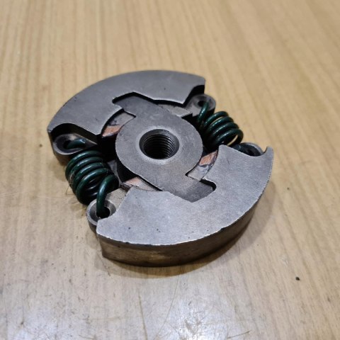 RYOBI RCBA 3100E SPRZĘGŁO BĘBEN KOSZ DZWON KOMPLET RYOBI RCBA 3100E SPRZĘGŁO BĘBEN KOSZ DZWON KOMPLET