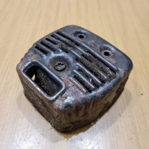 RYOBI RCBA 3100E TŁUMIK WYDECH RYOBI RCBA 3100E TŁUMIK WYDECH