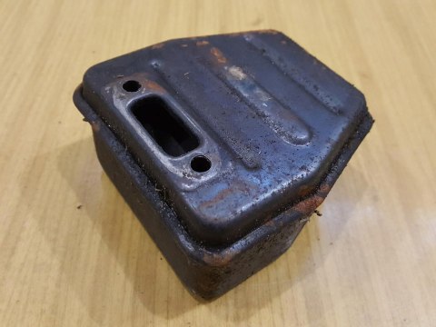 RYOBI RCBA 3100E TŁUMIK WYDECH RYOBI RCBA 3100E TŁUMIK WYDECH