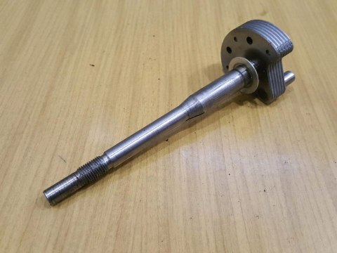 RYOBI RCBA 3100E WAŁ KORBOWY RYOBI RCBA 3100E WAŁ KORBOWY