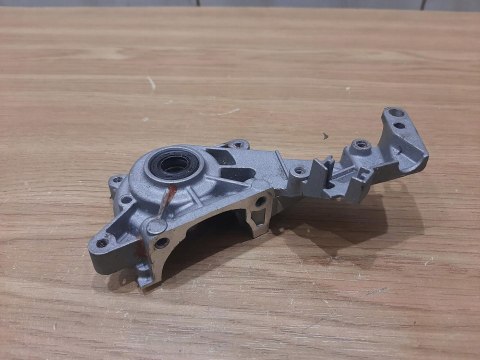 RYOBI RCS3835T KARTER OBUDOWA SILNIKA BLOK POŁÓWKA RYOBI RCS3835T KARTER OBUDOWA SILNIKA BLOK POŁÓWKA